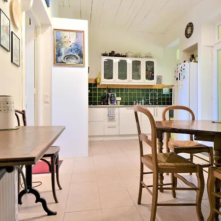 Holiday home Amazing In With Wifi Sernhac
